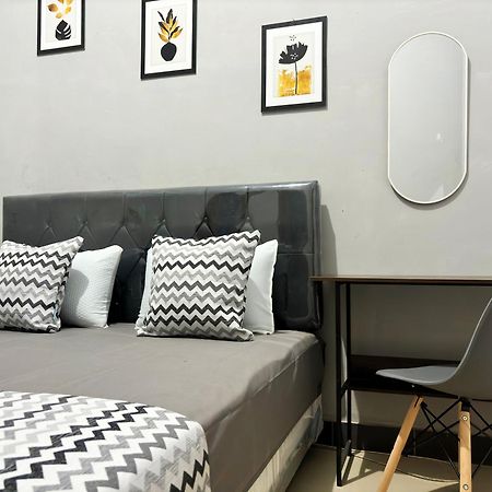 Jogja Day Inn Γιογκιακάρτα Εξωτερικό φωτογραφία