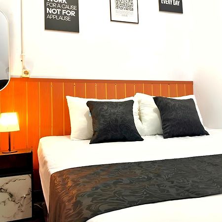 Jogja Day Inn Γιογκιακάρτα Εξωτερικό φωτογραφία
