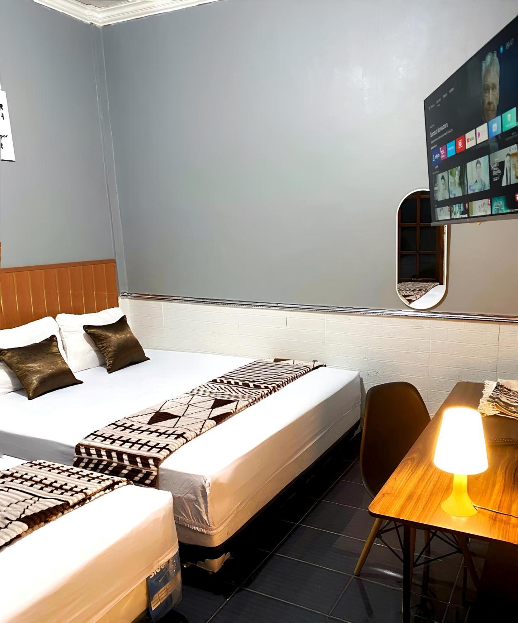 Jogja Day Inn Γιογκιακάρτα Εξωτερικό φωτογραφία