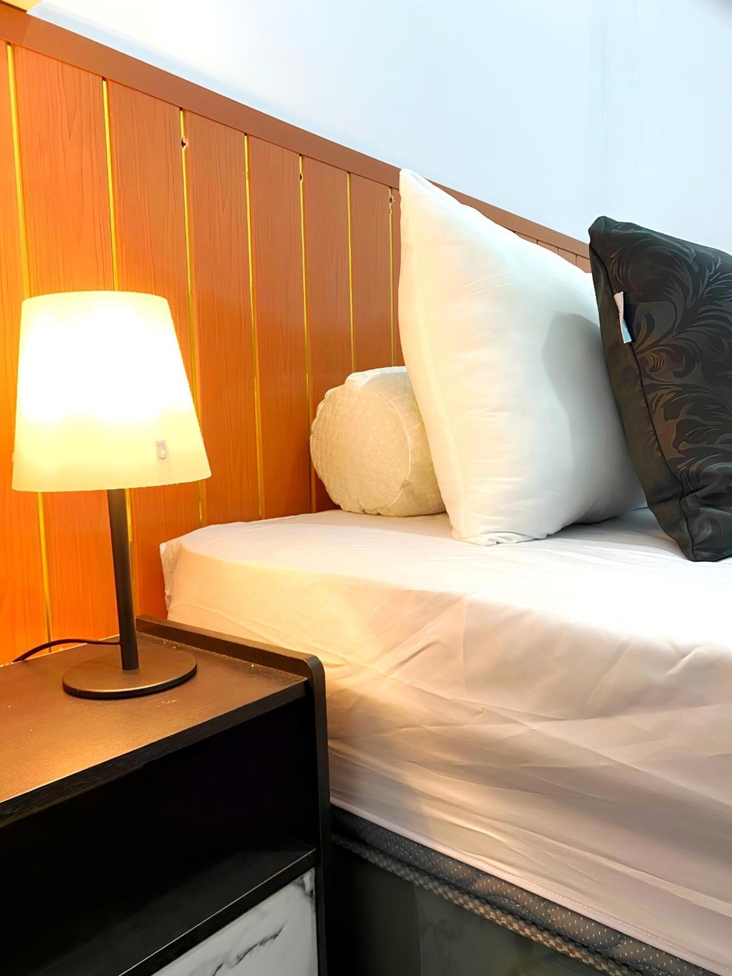 Jogja Day Inn Γιογκιακάρτα Εξωτερικό φωτογραφία